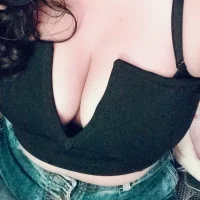 Andreitha94 webcam