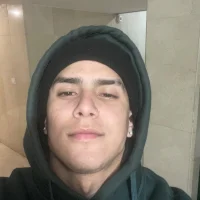 VargasIgnazi0_o's Profile Pic