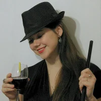 queenMia 的個人資料圖片