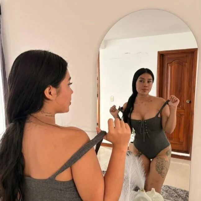 juli_brown profile photo