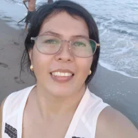 TropicalFlower's Avatar Pic