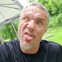 sneakypeteyo1 webcam