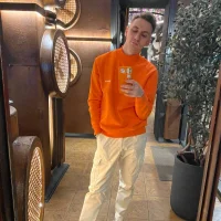 daniel-Enticing Φωτ, Προφίλ