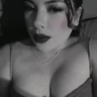 suculenta27's Avatar Pic