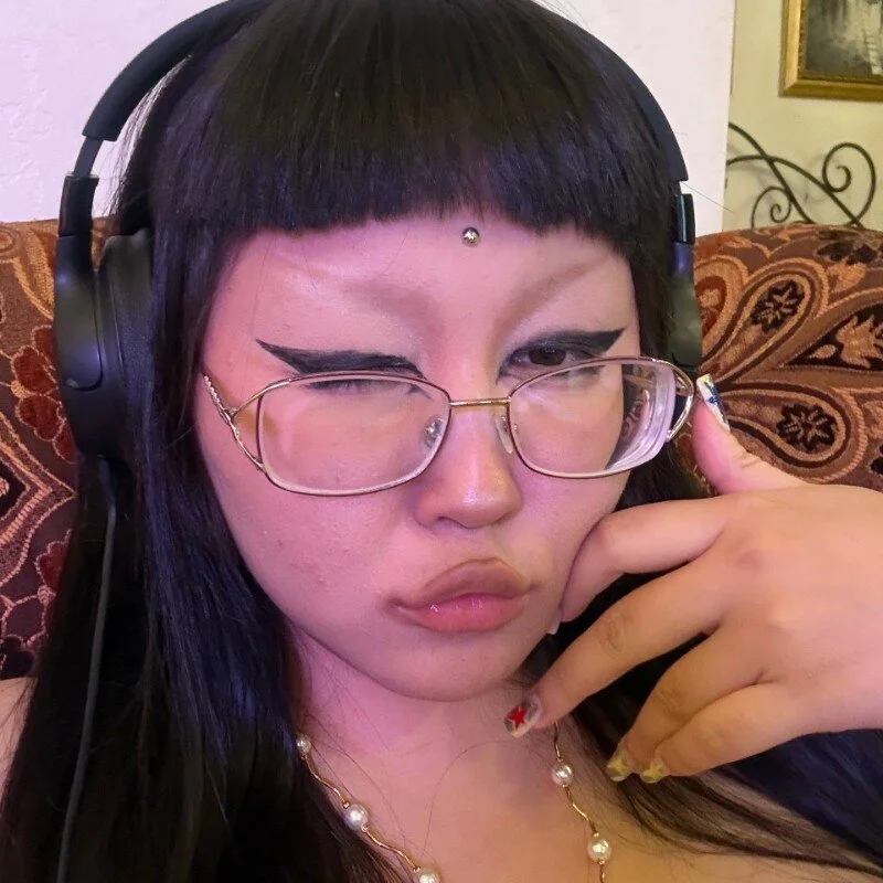 pikpikpikachu Stripchat profile image