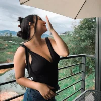 Mia_Thompson14's Profile Pic