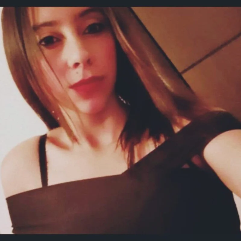 zara_doll12 Stripchat profile image
