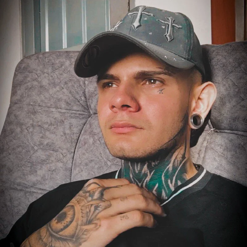 bladimir235a profile photo