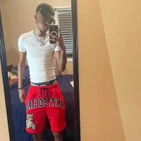 nuttinbutdxck's Profile Pic