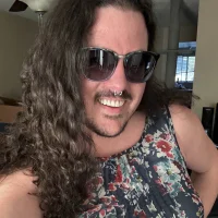mxneon's Profile Pic