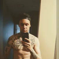 skateboardskate's Avatar Pic