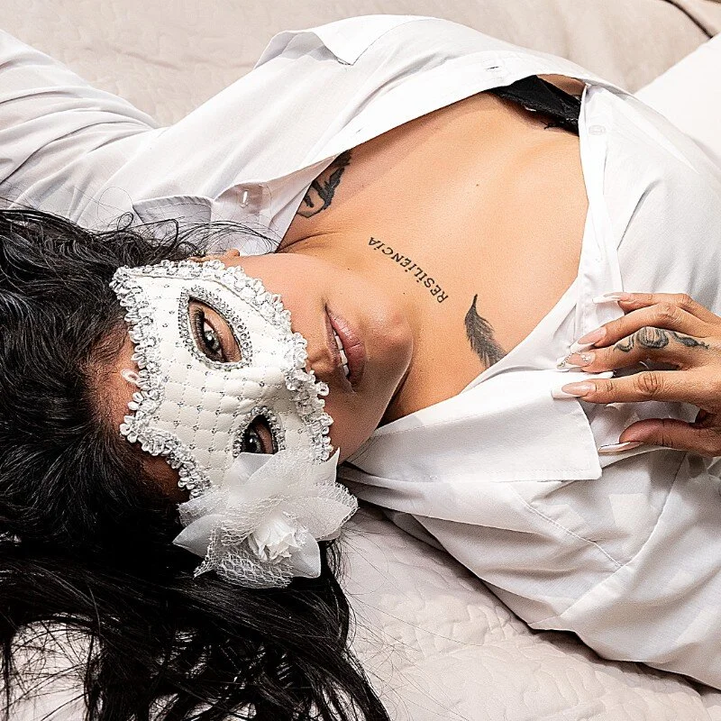 zully_arab live cam profile