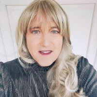 รูปโปรไฟล์ของ Louve_extravesti