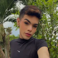 Nicolass_23 webcam