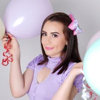 Gambar Profil Haley_williamms