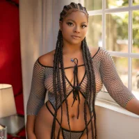 DaschaMoore's Profile Pic