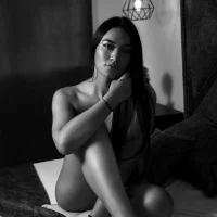 Isabella_Joness's Profile Pic