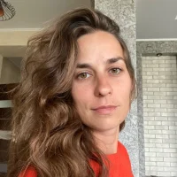 Velaii's Profile Pic