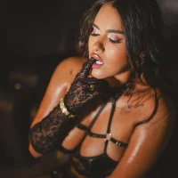 Jeen_Taylor's Profile Pic