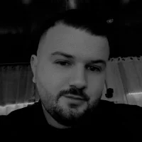 Marko1208r Adlı Modelin Avatarı