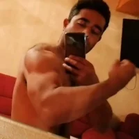 Boycalienteboys profilbillede