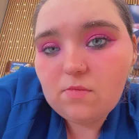 Strawberry_Delight69's Profile Pic