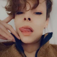 Nipplzzz33's Profile Pic