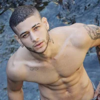 _jamesleandros1's Avatar Pic