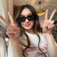 WillaFilbert's Profile Pic