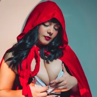 AmberGreyy_'s Avatar Pic