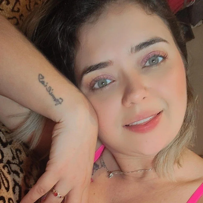 Lupy_foryou_sexy