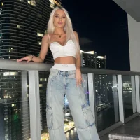 Belle_Kim_'s Avatar Pic