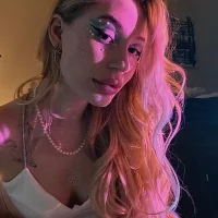 Zdjęcie profilowe modela dewiness