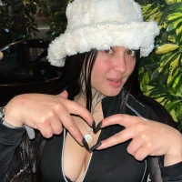 Gambar Profil SofiaBermudez