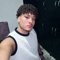 תמונת פרופיל של tumacho_27