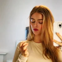 Oceanbee_'s Profile Pic