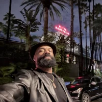 SpiritualDaddy1969's Profilna slika