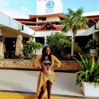 carriebie model avatar