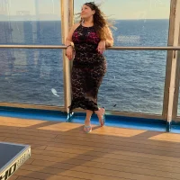 badmominrealestate profiképe