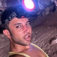 Averonstill's Profile Pic