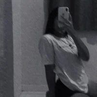 SarelySmith's Profile Pic