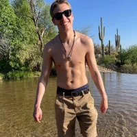 collegeboiaz's Avatar Photo