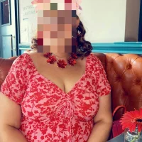 CurvySexy_AmbreXX, вебкам-модель Stripchat