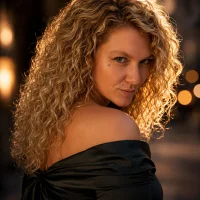 CurvyAnonymousGirl89 Avatarbild