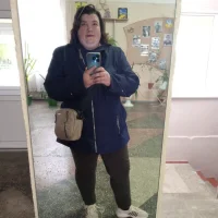 LauraBrant Φωτ, Προφίλ