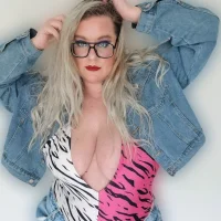 Gambar Profil missslazy