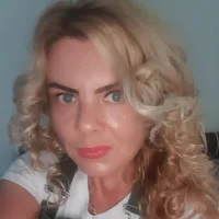IsabellaBella's Profile Pic