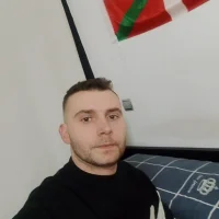 blonde992's Profile Pic