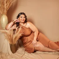 SelennaCooper 头像图片