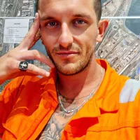 Zdjęcie profilowe modela PeteNextDoor777